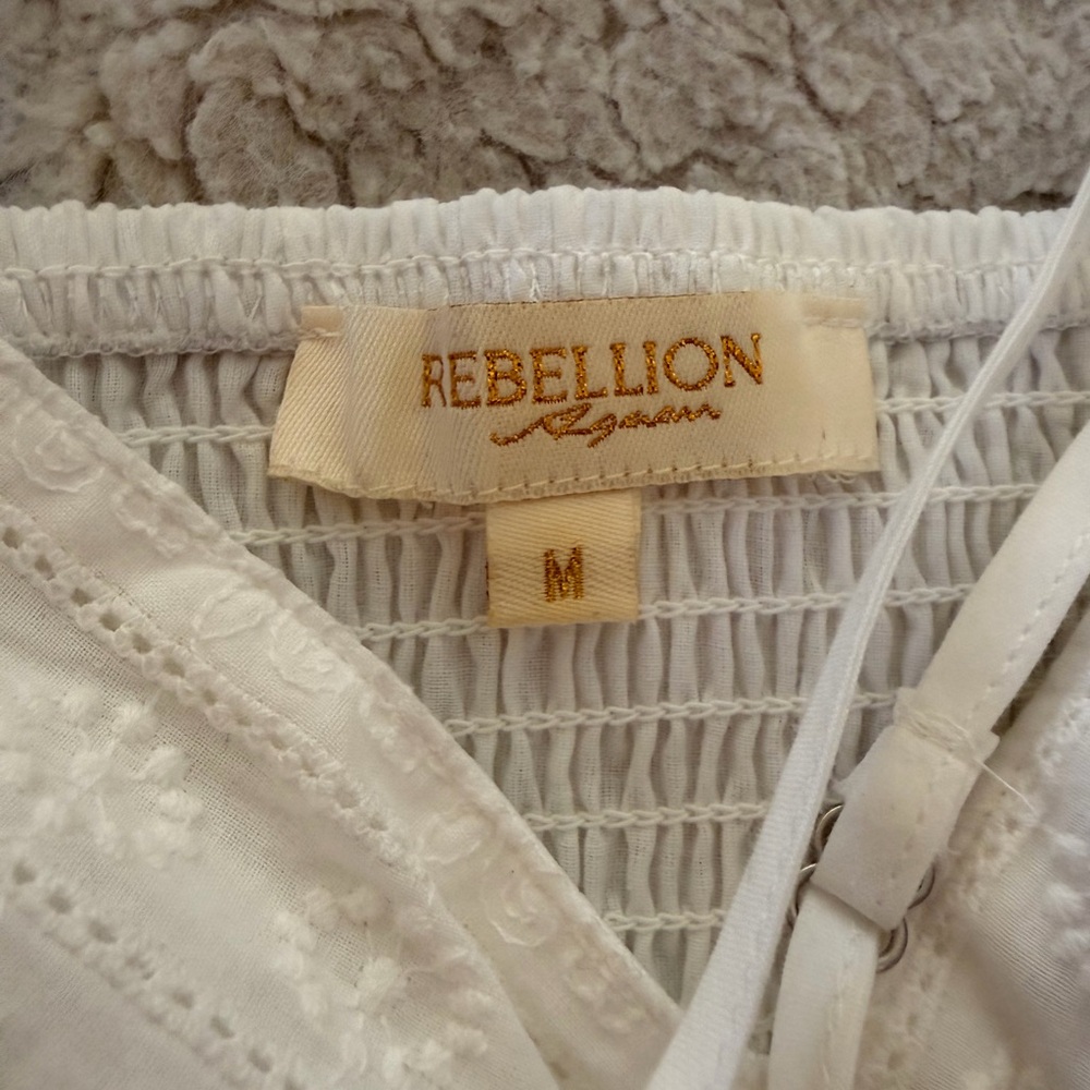 Rebellion Ivory Lace Camisole Top - Picture 3 of 3